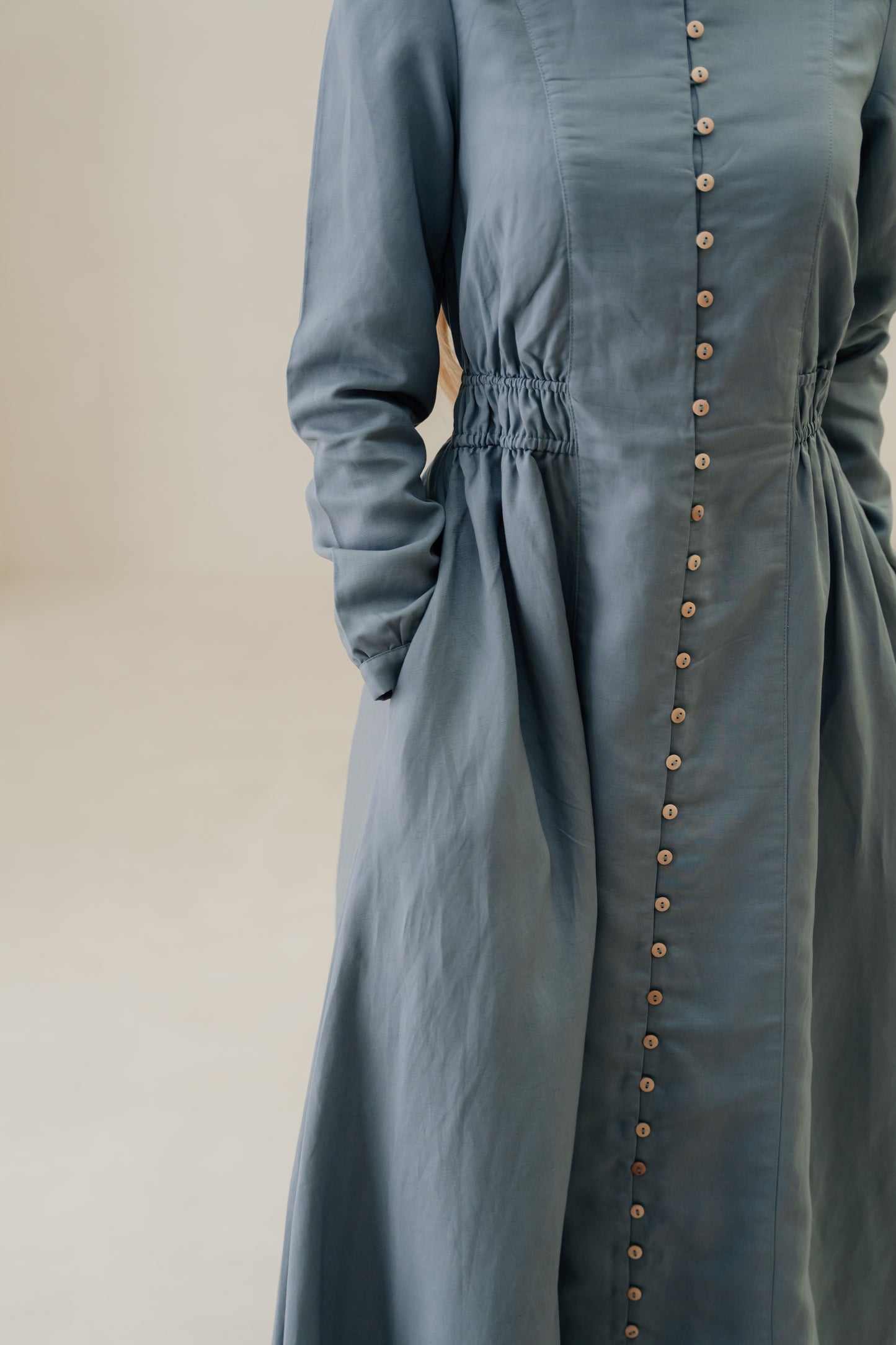 Lara Linen TENCEL™ Maxi Dress - Soft Chambray