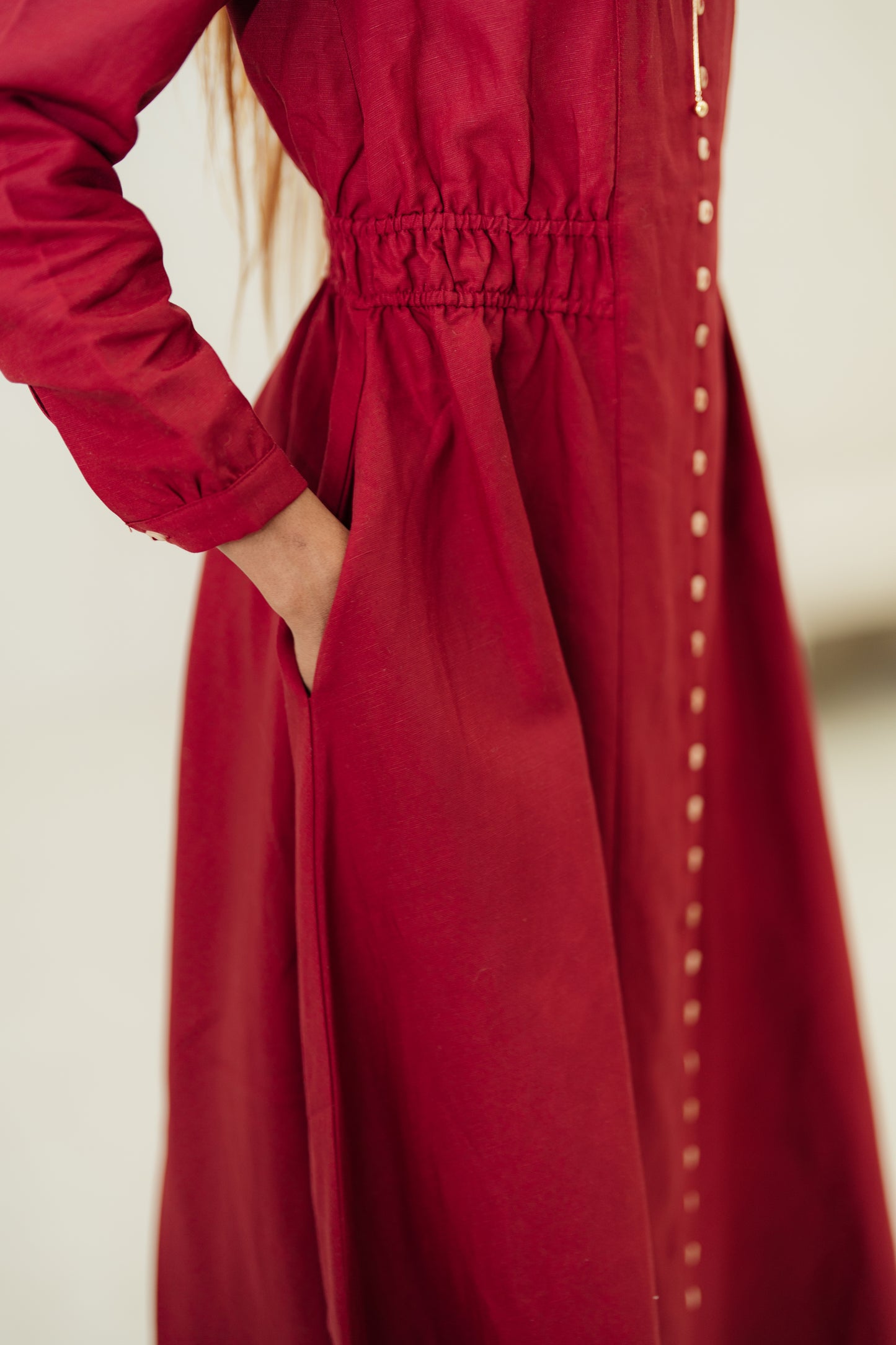 Lara Linen TENCEL™ Maxi Dress - Aesthetic Maroon